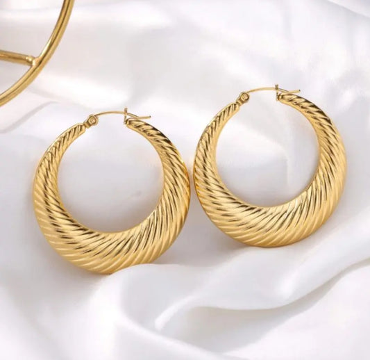 Analia Hoop earrings